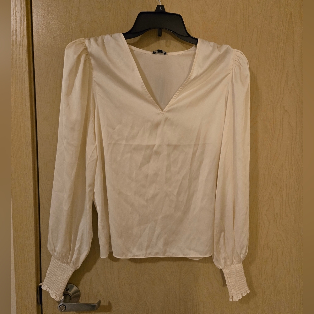 NWT Express Ivory Blouse (M)